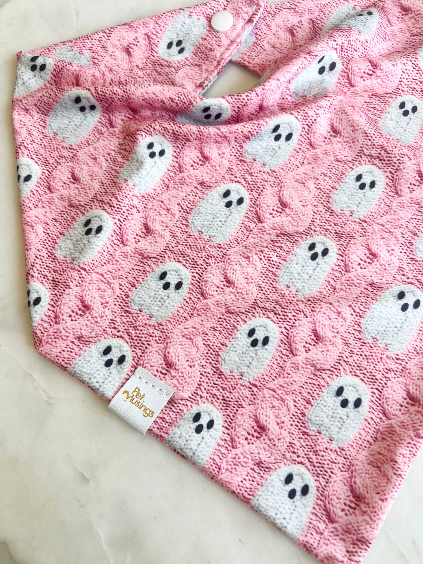 Pink Ghosts 3d Knit Wrinkle Resistant Bandana