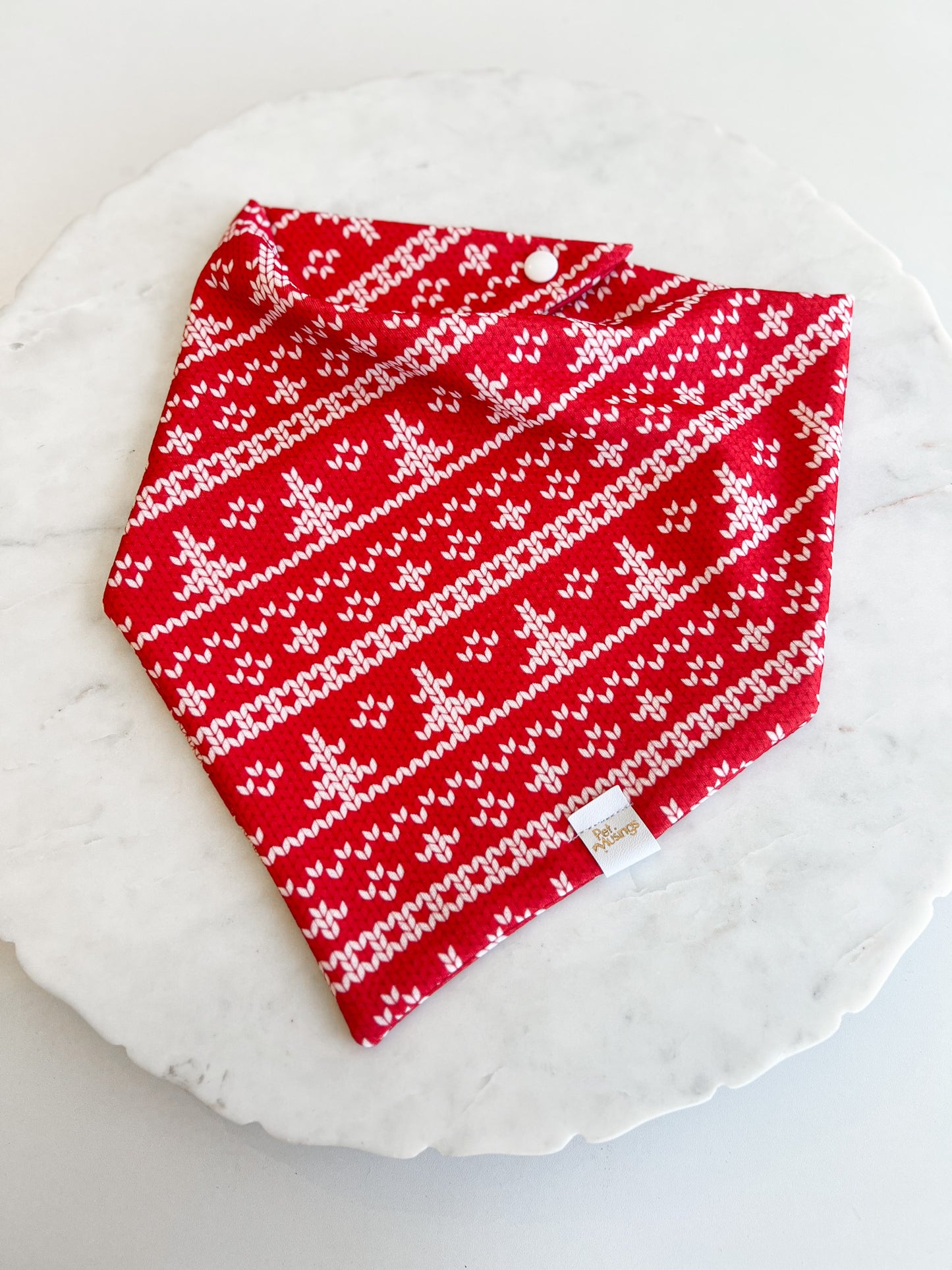 Christmas Sweater Pattern Wrinkle Resistant Bandana